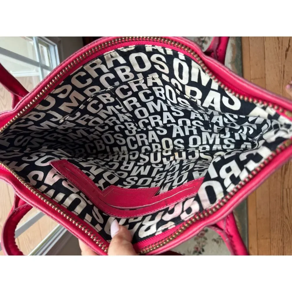 MARC JACOBS FUSCHIA PINK LEATHER TOTE (300